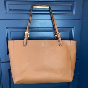 Tory Burch Robinson Tote Bag in Camel/Bistro Brown